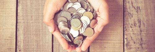 Hand met geld